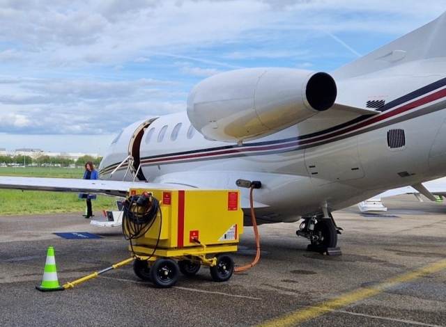 e-GPU SAD405SB avion Pilatus PC24 aeroport Lyon